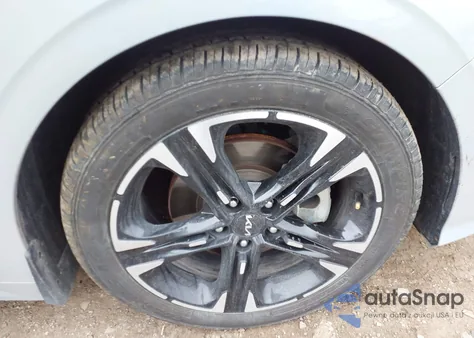 2023 Kia K5 Gt-Line z USA, uszkodzony, nr VIN 5XXG64J24PG170150